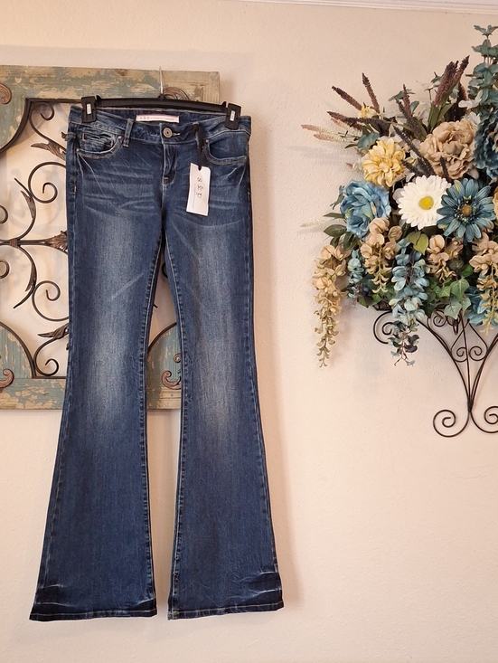 S & P by standards & practices Denim - S&D Dark Indigo Flare Jeans with Faded Whiskering. NWT Size 5/30